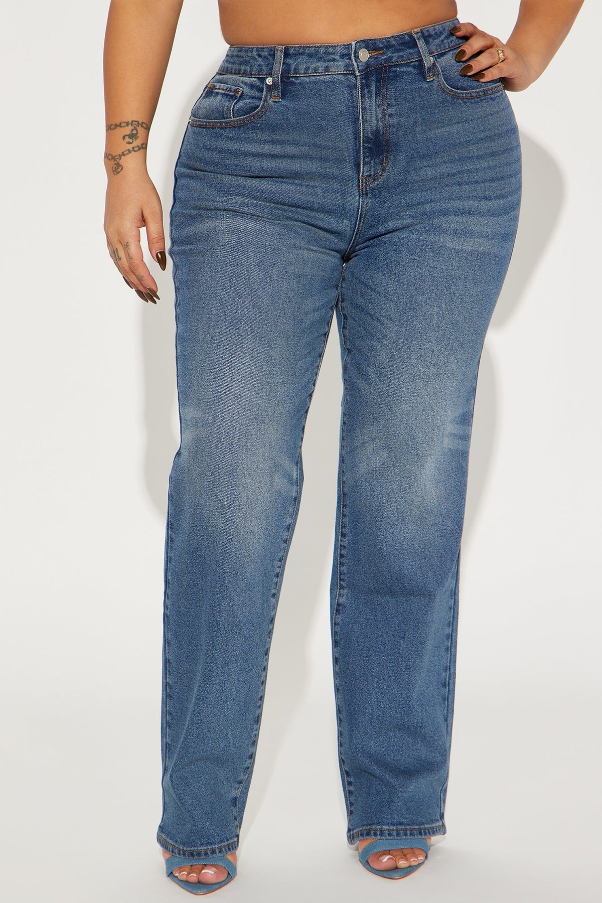 Left Him Speechless Straight Leg Jeans - Medium Wash