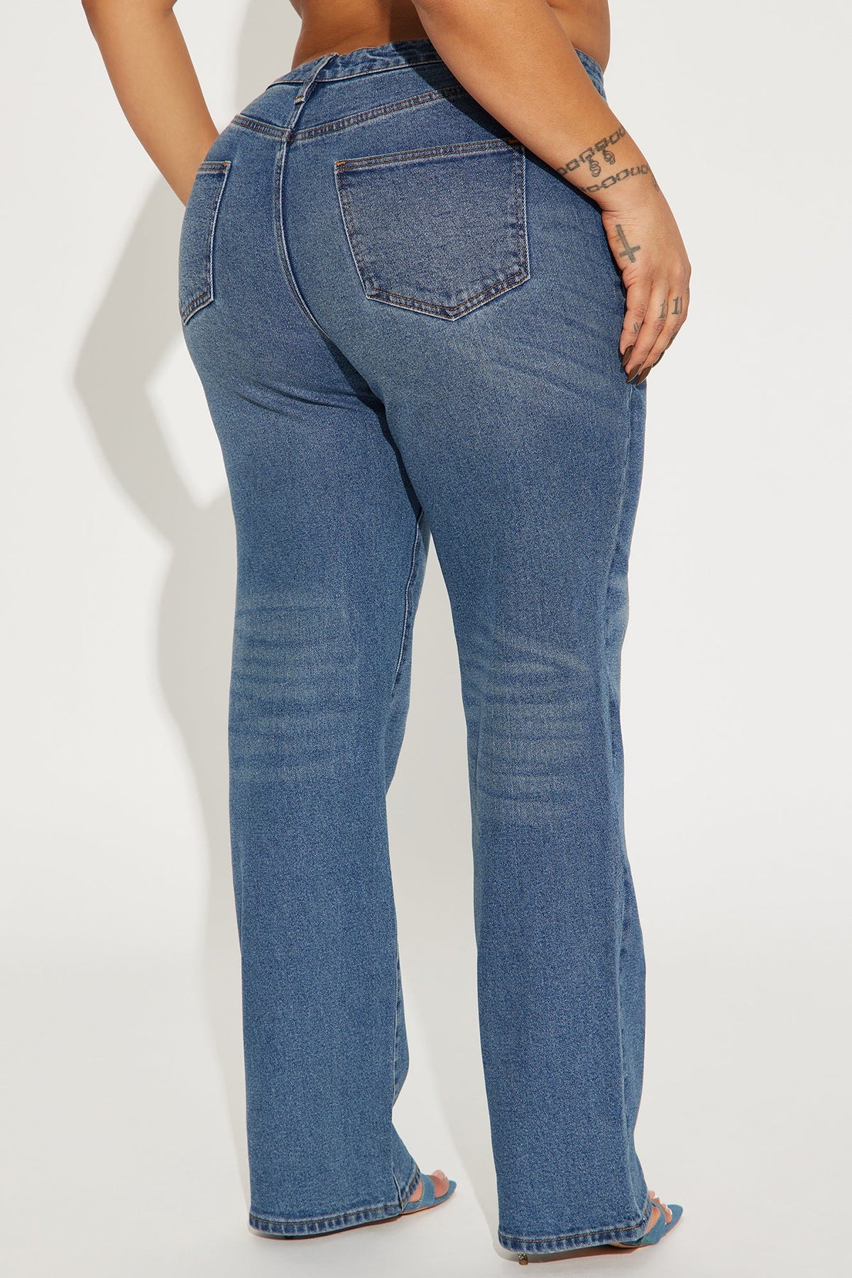 Left Him Speechless Straight Leg Jeans - Medium Wash