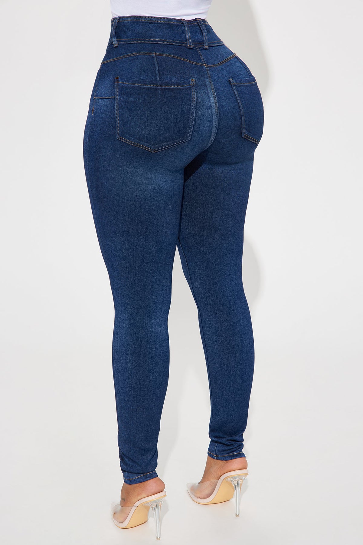 Snatch Me Tight Booty Lifter Skinny Jeans - Medium Wash