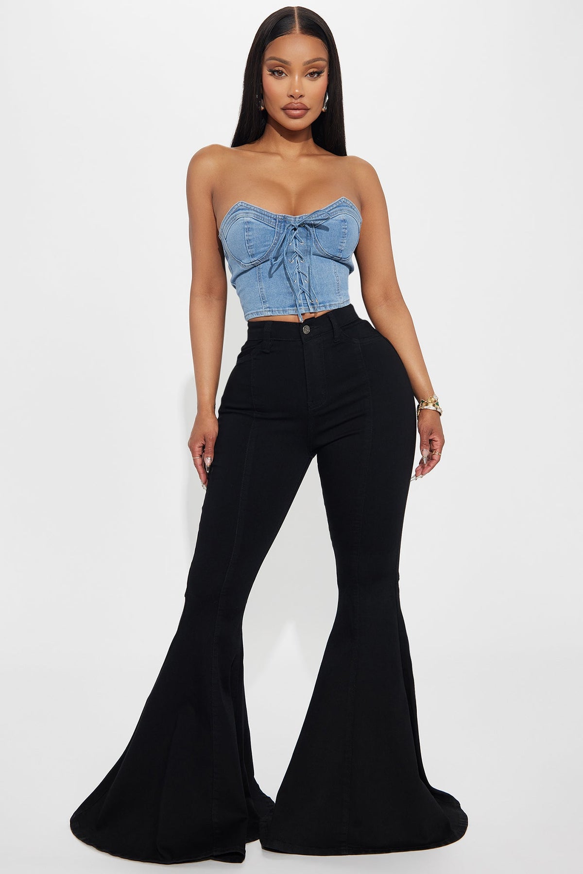 Astria Stretch Extreme Flare Jeans - Black Wash
