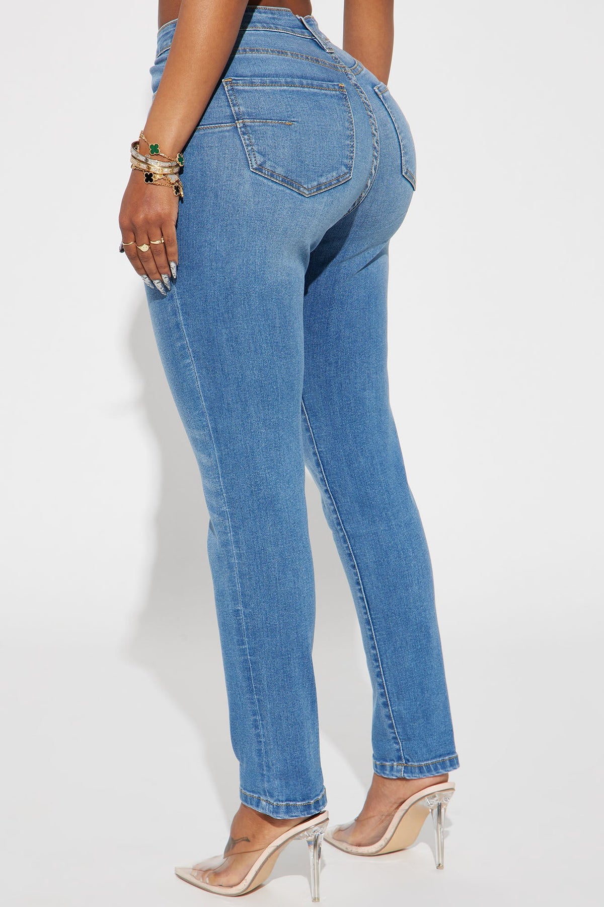 Clara Super Stretch Sculpting Mom Jeans - Medium Wash