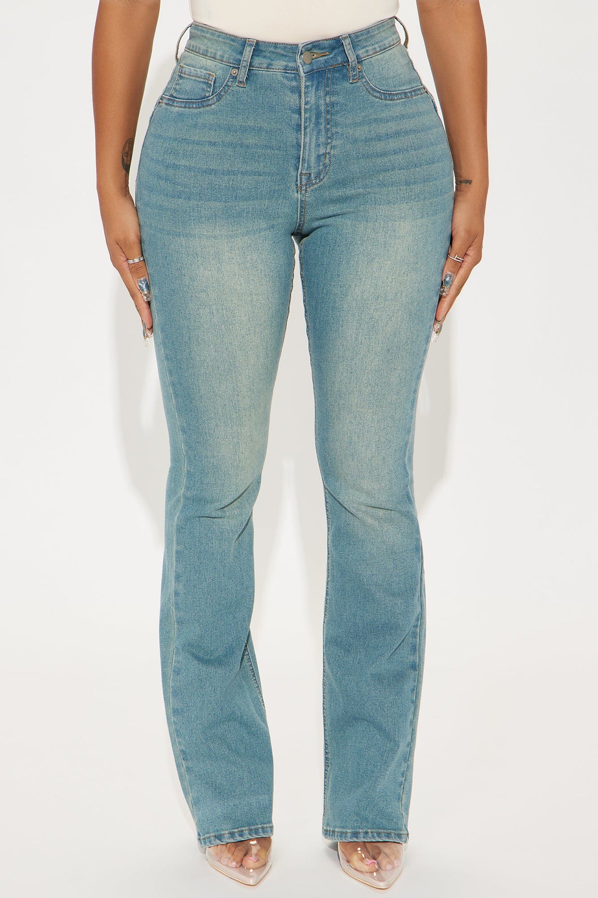 Mesa Booty Lifting Stretch Bootcut Jeans - Medium Blue Wash