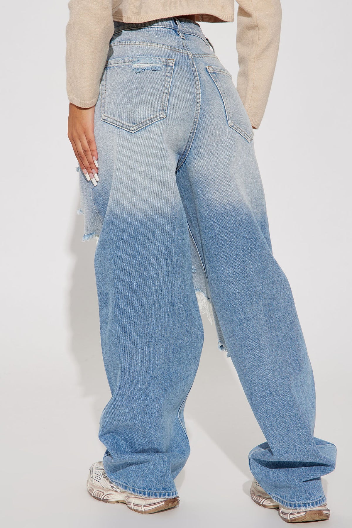 On Trend 90's Baggy Jeans - Light Wash