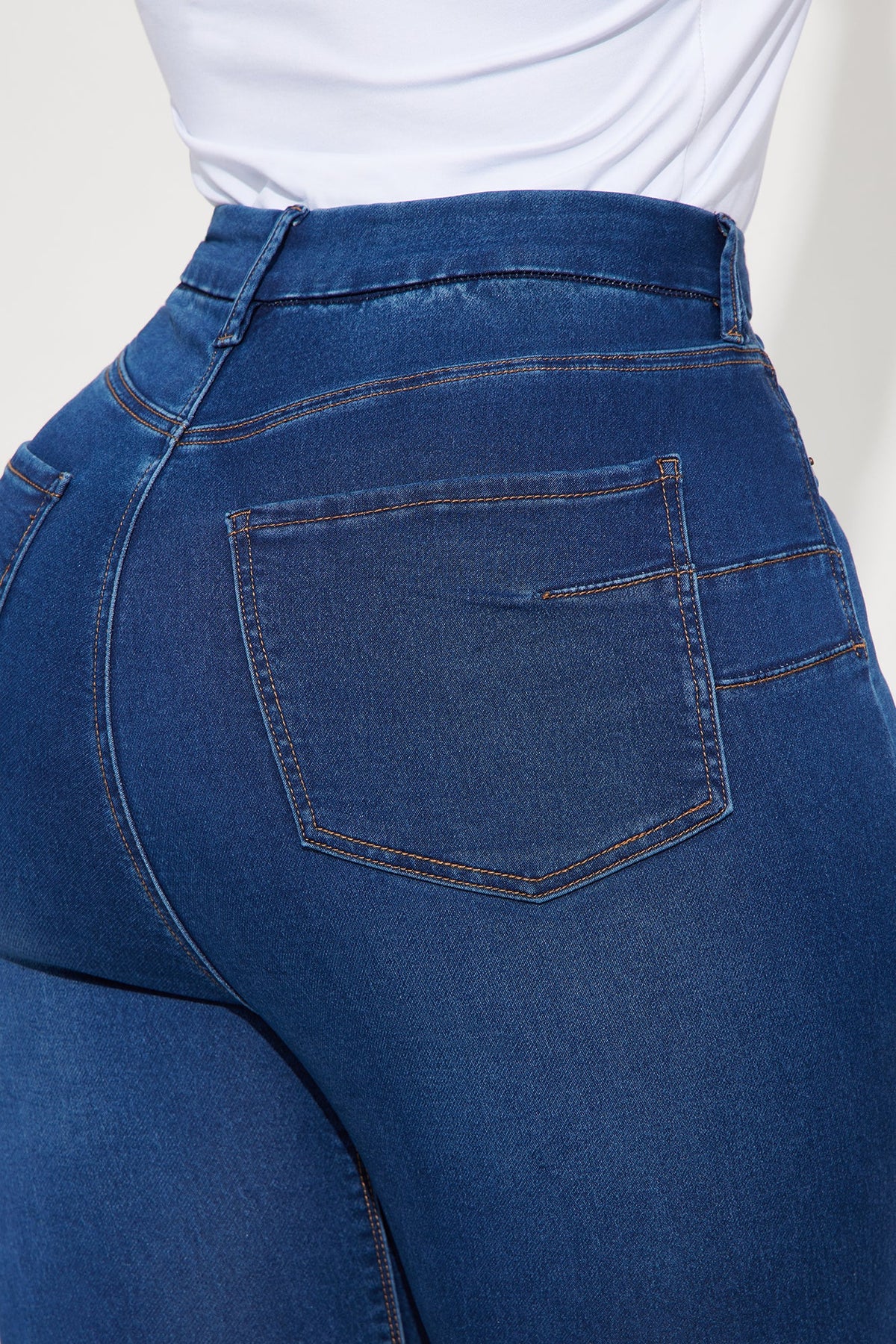 Can't Deny You Sculpting Skinny Jeans - Dark Wash