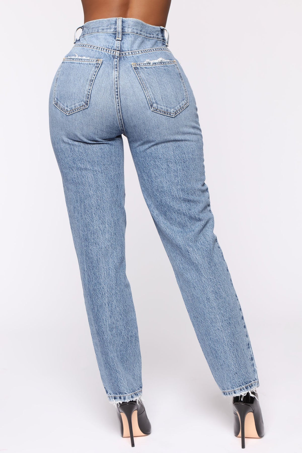 Very Special High Rise Mom Jeans - Medium Wash